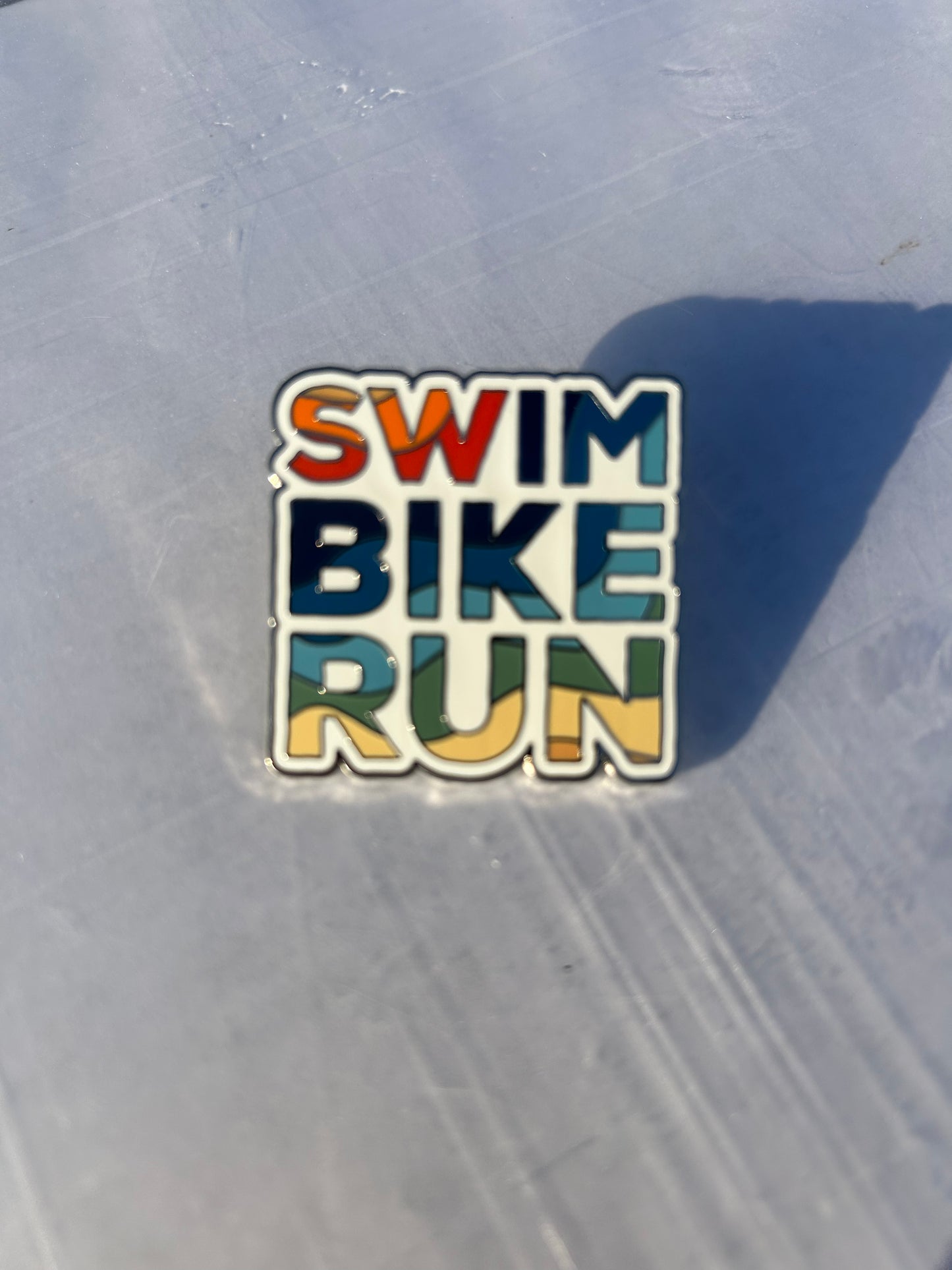 Endless Summer Swim Bike Run metallic Pin