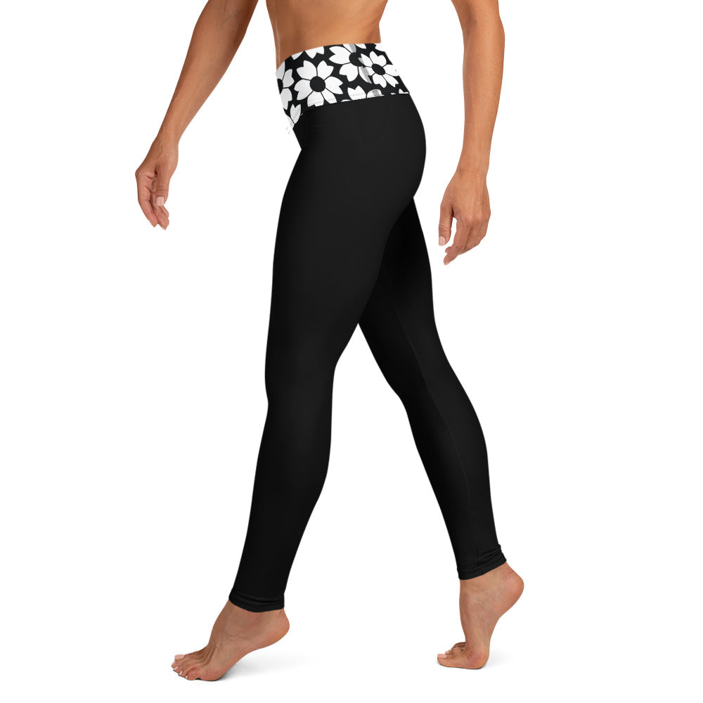 Black Daisy Yoga Leggings